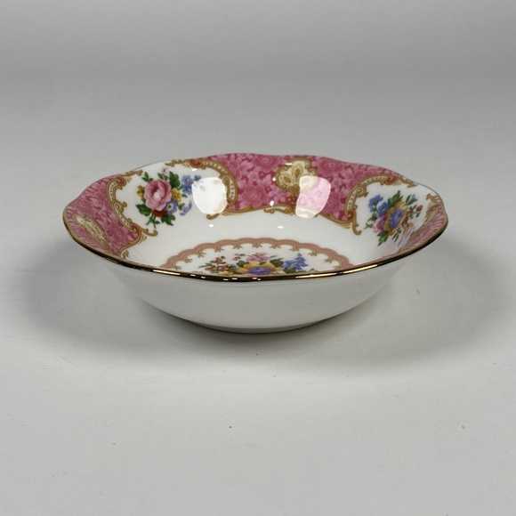 Vintage Royal Albert Bone China Lady Carlyle Dessert Fruit Bowl Made in England - Picture 3 of 6